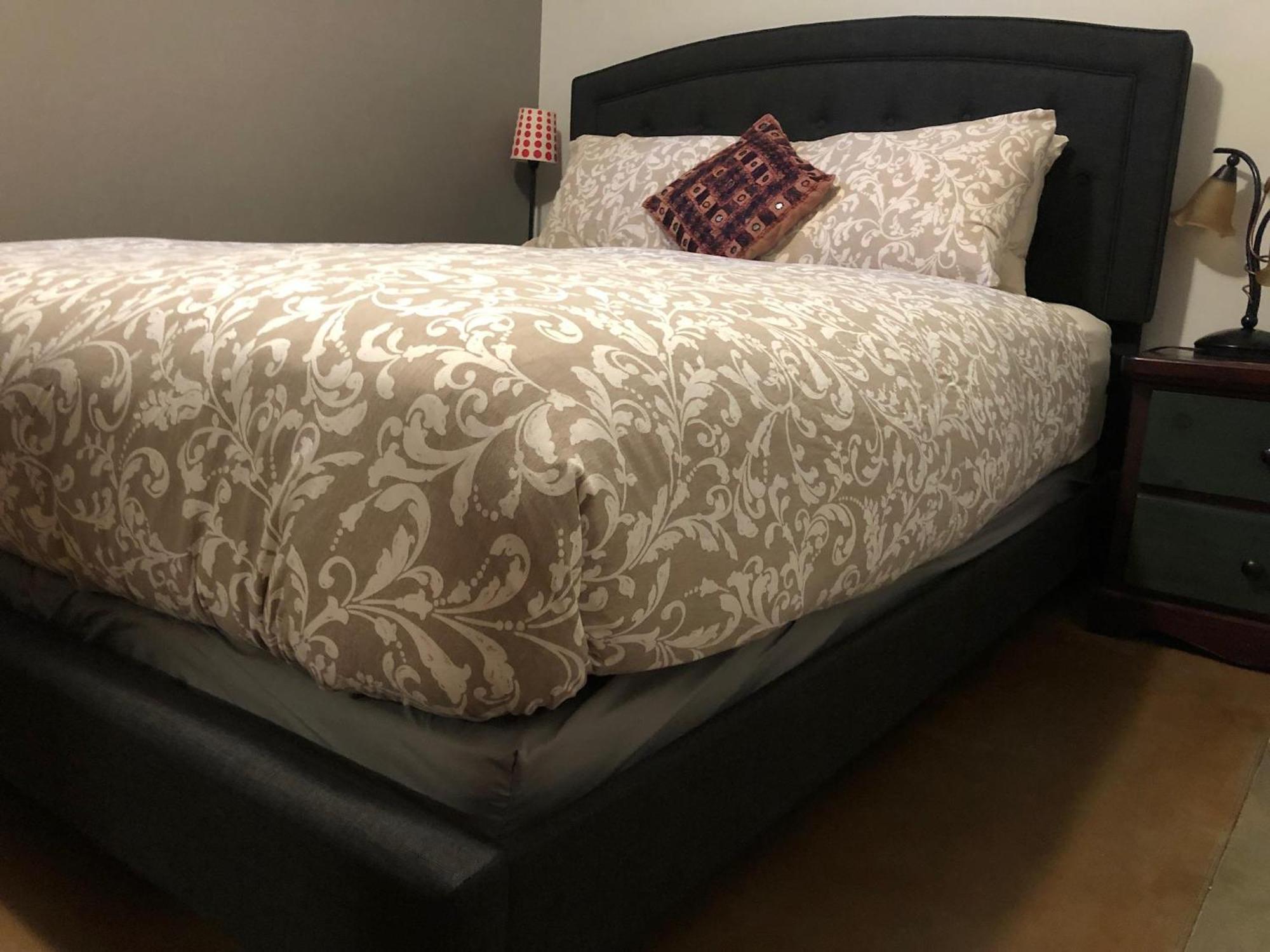 Wheelchair Accessible 2 Bedroom Downtown Suite Urban Comfort- Pet-Friendly, Νέλσον Εξωτερικό φωτογραφία